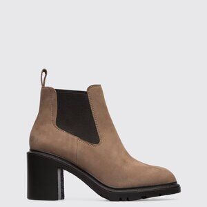 NEW Camper Whitnee Gray Brown Suede Chelsea Boots Stacked Platform US 10 EU 40